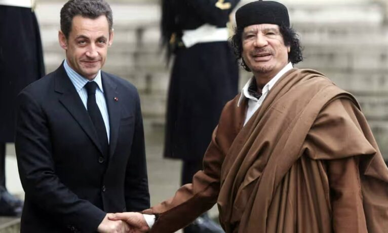 Fransa eski Cumhurbaşkanı Sarkozy, Kaddafi’den 50 milyon euro fon aldığı suçlamasıyla hakim karşısına çıkacak