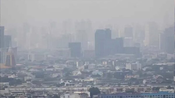 Bangkok’ta hava kirliliğini azaltmak için ulaşım ücretsiz olacak