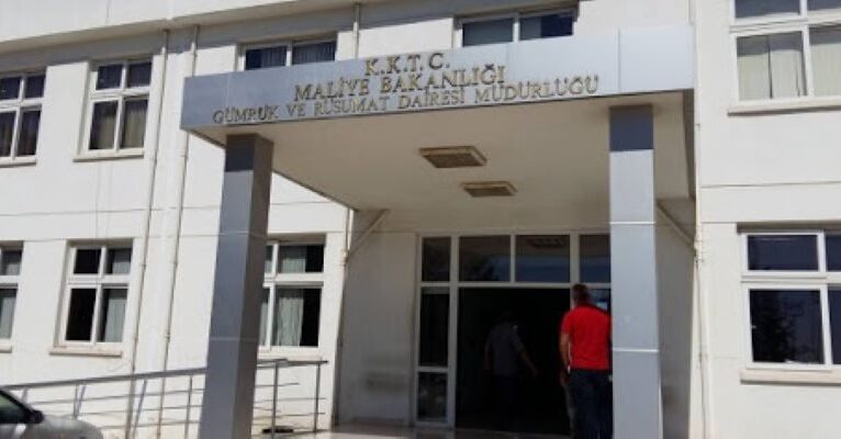 Gümrük Dairesi’nden çalıntı araç ithaliyle ilgili açıklama
