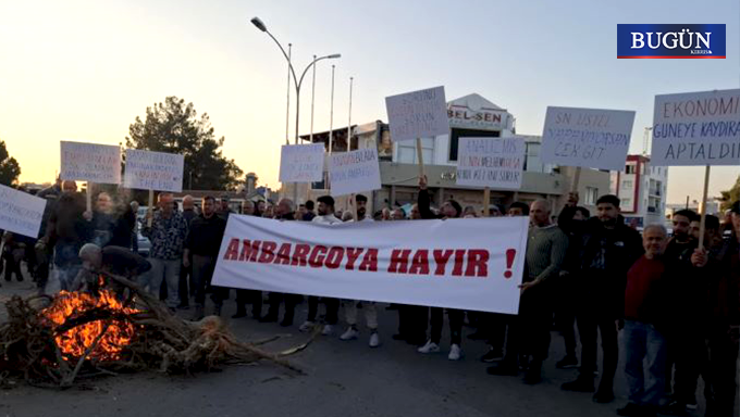 Narenciye üreticilerinden Güzelyurt’ta eylem: Sırada Elçilik önü var!