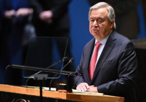 Sisi ve Guterres’ten, Filistinlilerin yerinden edilmesine ret ve iki devletli çözüm vurgusu