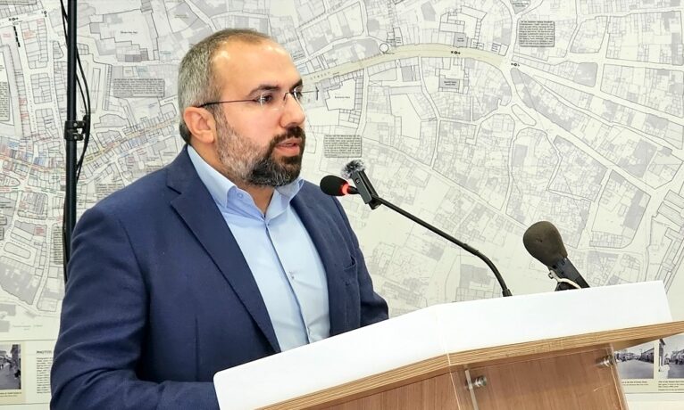 Kukumas: “Kıbrıs’taki gayrimenkuller hızla zengin yabancı uyrukluların eline geçiyor“