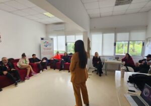 Engelli bireyler için çalışma hayatı semineri Güneşköy’de düzenlendi