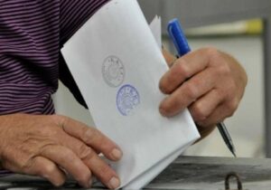 Cumhurbaşkanı adaylığına imza şartı önerildi