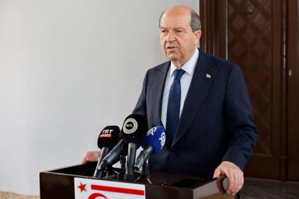 Tatar: “İngiltere, Kıbrıs’taki gerçeği tam anlamıyla yansıtan bir yaklaşım sergileyememiştir”