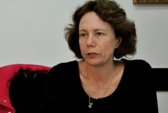 Gülden Plümer Küçük yetkilileri uyardı: “Kadın yoksulluğu ve şiddet büyüyor!”