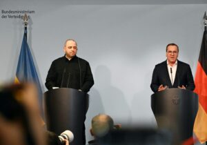 Almanya’dan Ukrayna’ya Trump’ın sebep olduğu zararları telafi etme sözü