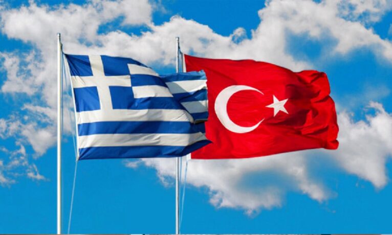 Yunanistan’daki resmi geçit töreninde Türkiye karşıtı slogan atanlar ceza alacak