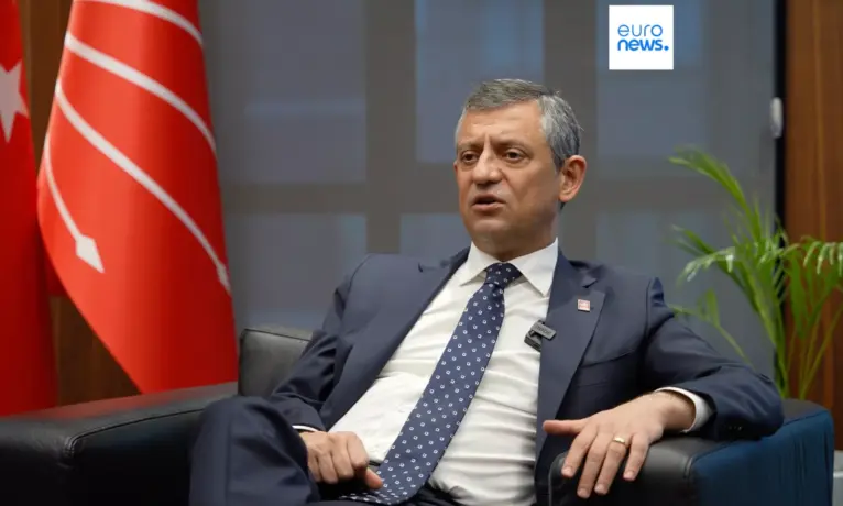 Özgür Özel: “ABD ve Trump, Türkiye’yi siyaseten kuşatmış durumda; Kıbrıs politikası çöktü”
