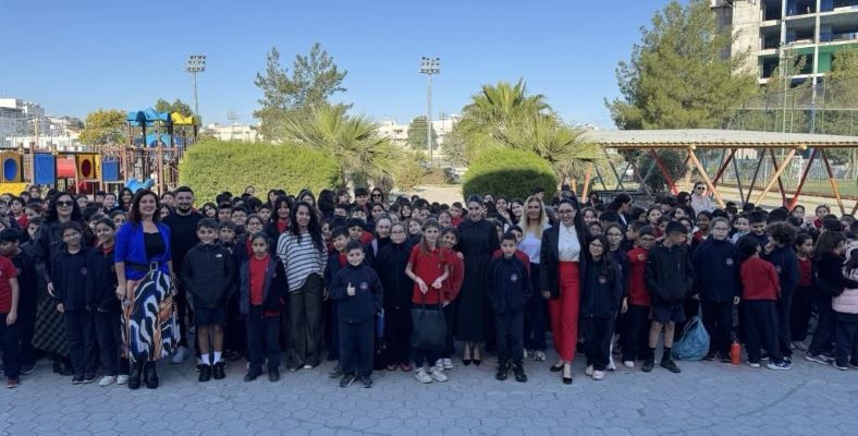 9 Eylül İlkokulu mezunları öğrencilerle buluştu