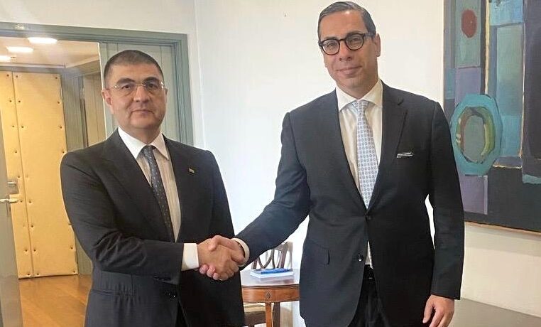 Kazakistan’dan sonra Türkmenistan da Güney Kıbrıs’a büyükelçilik açtı