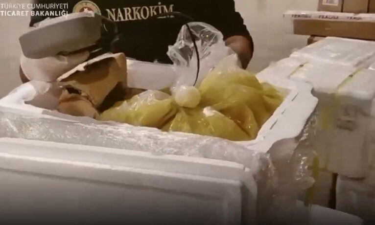 İstanbul Havalimanı’nda 455,2 kilo kokain ele geçirildi