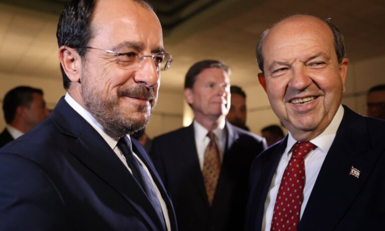 Liderler bugün görüşecek