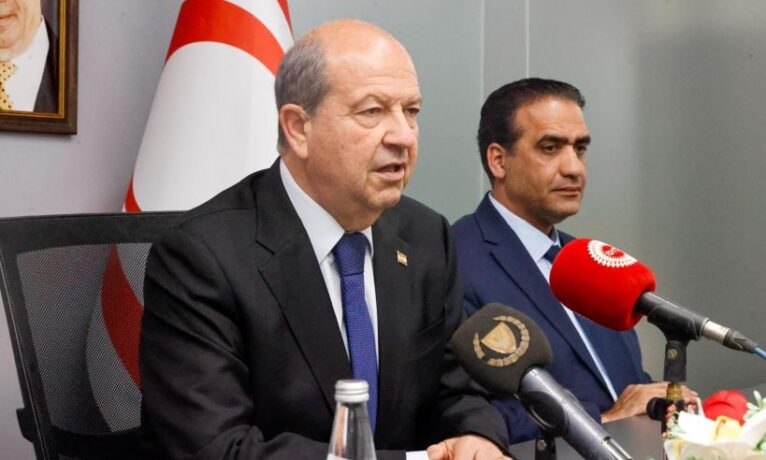 Tatar’dan BM ve Türkiye’ye şikayet: “Kıbrıslı Türk iş insanlarına yönelik saldırılar kabul edilemez”