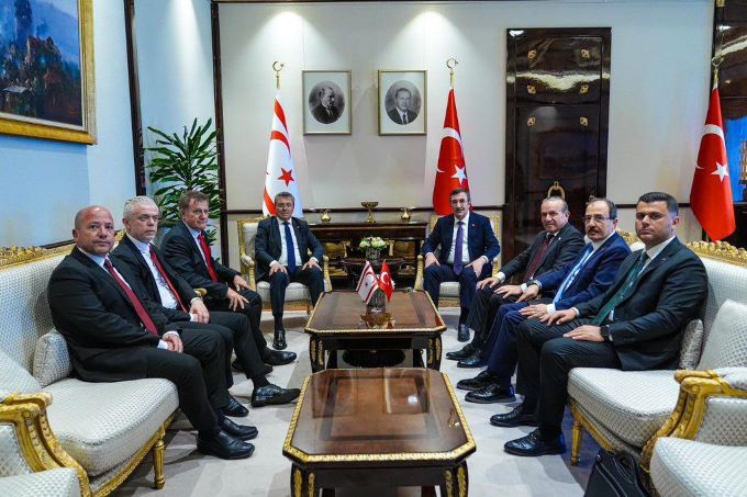 Üstel ve ortakları Ankara’da Cevdet Yılmaz ile görüştü: “Hükümetimiz yoluna devam ediyor”