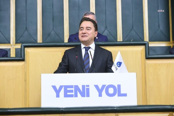 Babacan’dan ‘sanal bahis’ çıkışı: “Erdoğan’ın bizzat izin vererek oynattığı kumar siteleri var“