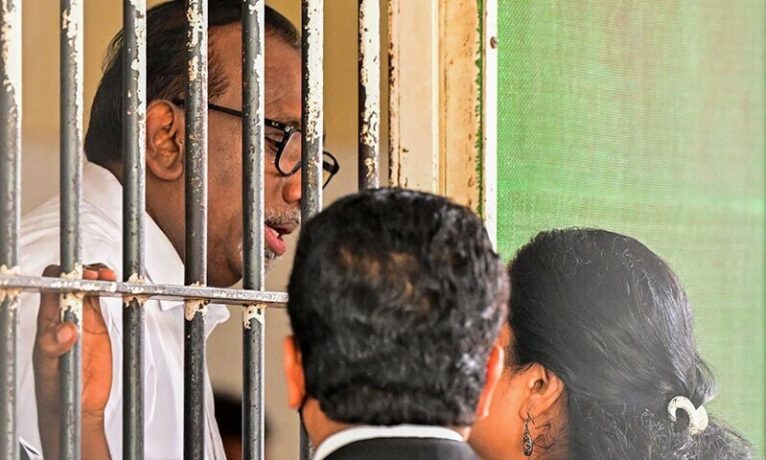 Sri Lanka | Yolsuzlukla suçlanan iki eski bakana 20 ve 25 yıl hapis cezaları verildi