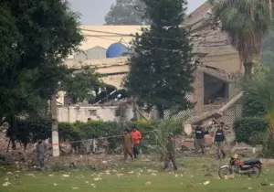 Hindistan, Pakistan’a füzelerle saldırdı