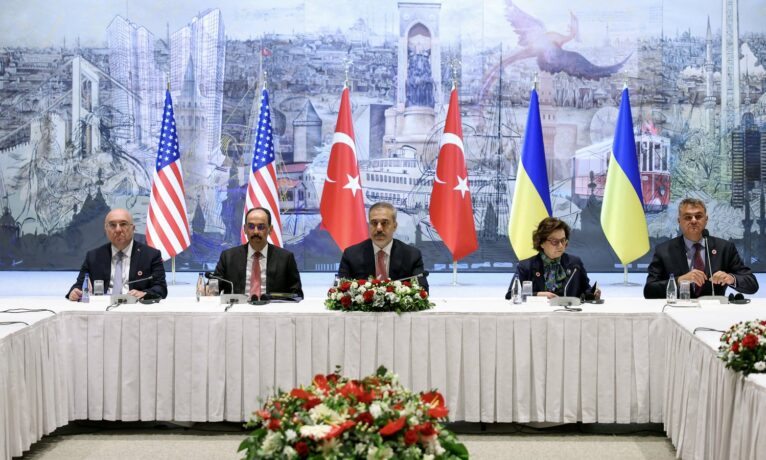 Fidan: “Bu görüşmeler liderler toplantısının temelini oluşturacak”