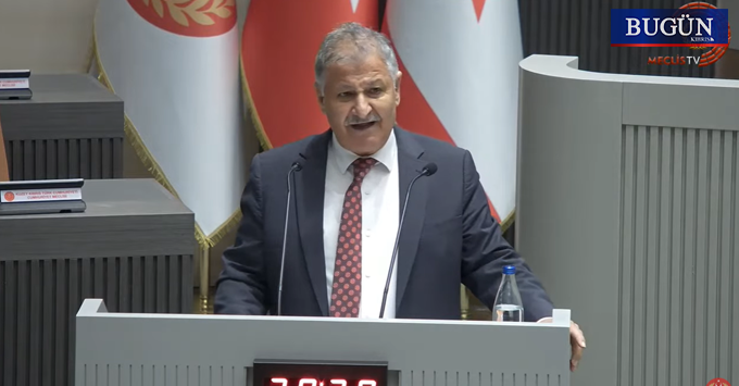 UBP’li Ali Pilli’den Tatar’a: “Hristodulidis ile çıkıp konuşacaksın!”