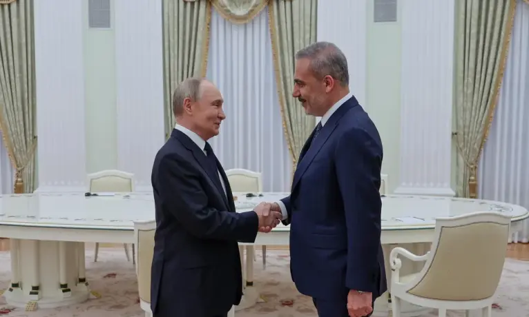 Hakan Fidan, Putin ile görüştü