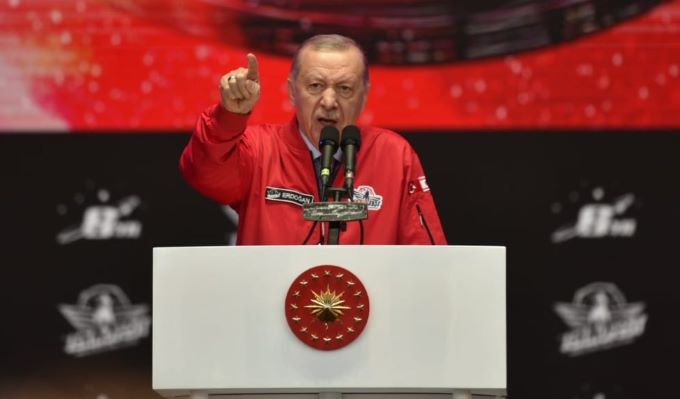 Erdoğan’dan Kıbrıs’taki sendikalara “ayar”: “STK’lar nasıl çalışır öğrensinler!”