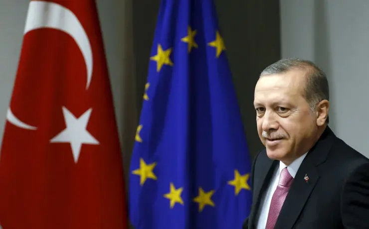 AB: Türkiye bu haliyle aday bile değil!
