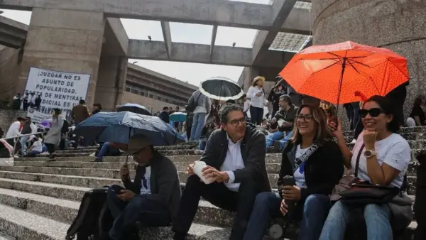 Dünyada bir ilk I Meksika’da tüm hakimleri halk seçecek