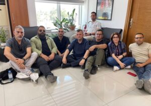 KTOEÖS’ten Bakanlıkta şok oturma eylemi: Dayatmalara geçit vermeyeceğiz!