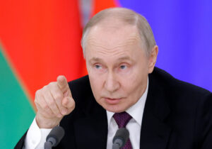 Putin’den ateşkes kararı: ”15 Mayıs’ta İstanbul’da görüşmelere başlamayı öneriyoruz”