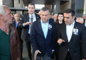 Özgür Özel’e saldıran kişinin kimliği belli oldu