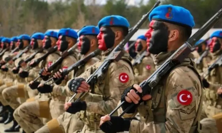 FT: Türkler nasıl güç kullanacaklarını biliyor ve kayıp vermekten korkmuyorlar; Avrupa’nın Türk ordusuna ihtiyacı otoriterlik endişelerinin önüne geçebilir