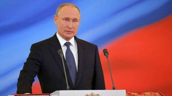 Putin’den Pezeşkiyan ve Netanyahu’ya telefon: İran nükleer programıyla ilgili tüm konular diplomatik araçlarla çözülmeli, müzakere sürecine dönülmeli