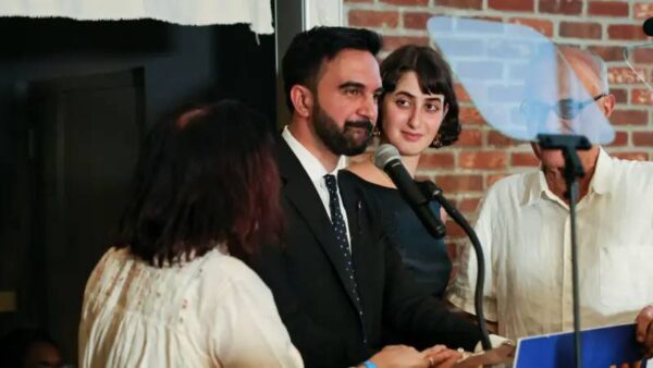 Zohran Mamdani: New York’un ilk Müslüman sosyalist belediye başkanı adayı