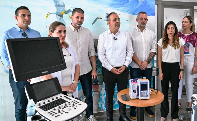Lefkoşa Maratonu’nun geliriyle Onkoloji Servisine hayat kurtaran cihazlar alındı