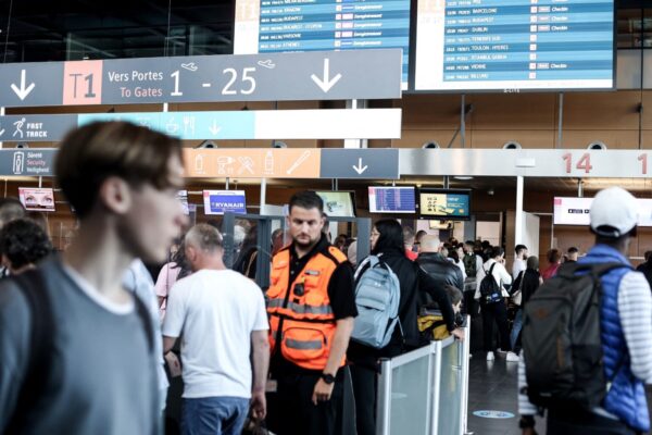 Belçika | Brüksel ve Charleroi havalimanlarında grev nedeniyle 25 Haziran’da uçuşlar iptal edildi