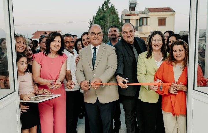 Yeniceköy-Cihangir kadınları el emeğiyle sergi açtı: “Bir yılın emeği ilmek ilmek işlendi”