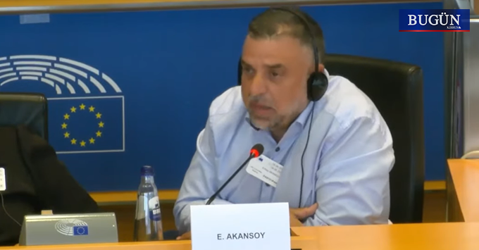 Akansoy, Avrupa Parlamentosu’nda konuştu: “Savaş suçlarının failleri hala aramızda”