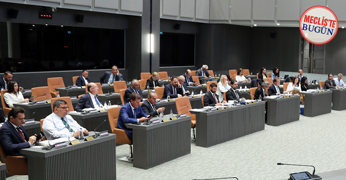 Meclis’te tatil öncesi ivedilik trafiği