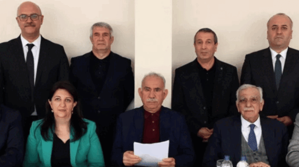 İmralı’da iki ay önce yapılan görüşmeler sızdırıldı I Öcalan örgütünün yarısını İran, yarısını İsrail etkisinde ilan etti