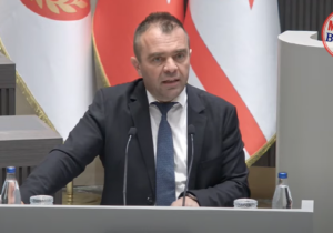 Şahiner’den sert çıkış: “Yasayı talimatla geçirdiniz, denetçiyi bile kamera odasına sokmadınız”
