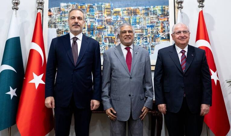 Hakan Fidan duyurdu I Türk şirketleri Pakistan açıklarında petrol ve doğal gaz arayacak