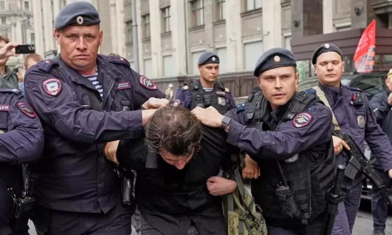 Rusya’da ‘aşırıcı’ içerikler için arama yapmak suç sayılacak