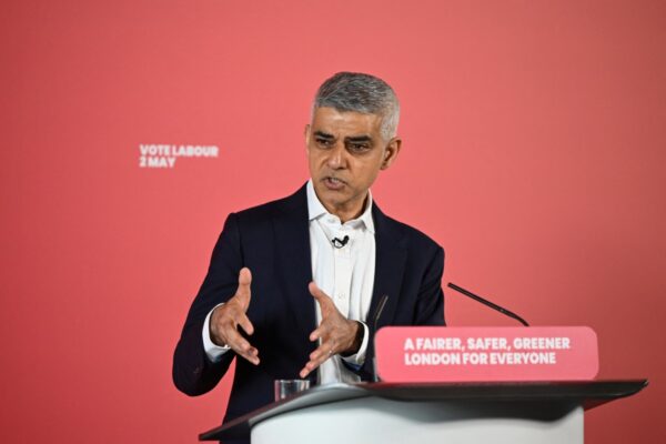 Londra Belediye Başkanı Khan: “İngiltere Filistin’i derhal tanımalı”