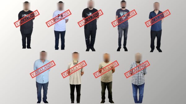 Kırmızı bültenle ve ulusal seviyede aranan 9 kişi Türkiye’ye getirildi
