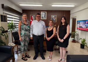 Güzellik ve Tırnak Teknisyenleri Birliği, Maliye Bakanı Berova’yı ziyaret etti