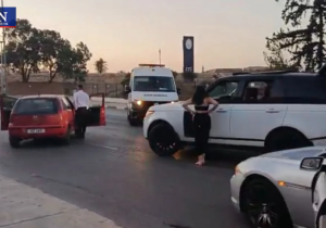 Mağusa’da düğün konvoyunda ambulansı engelleyen sürücülere ceza yağdı