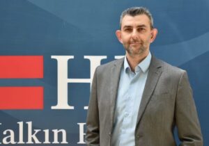 Aral Moral: “Partizanlık yaparak devletin tüm kurumlarını batırıyorlar”