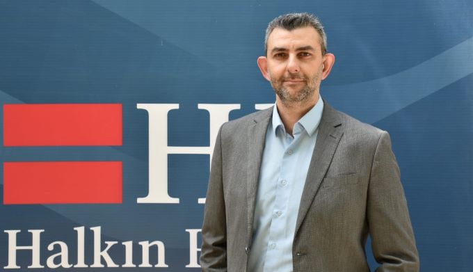 Aral Moral: “Partizanlık yaparak devletin tüm kurumlarını batırıyorlar”