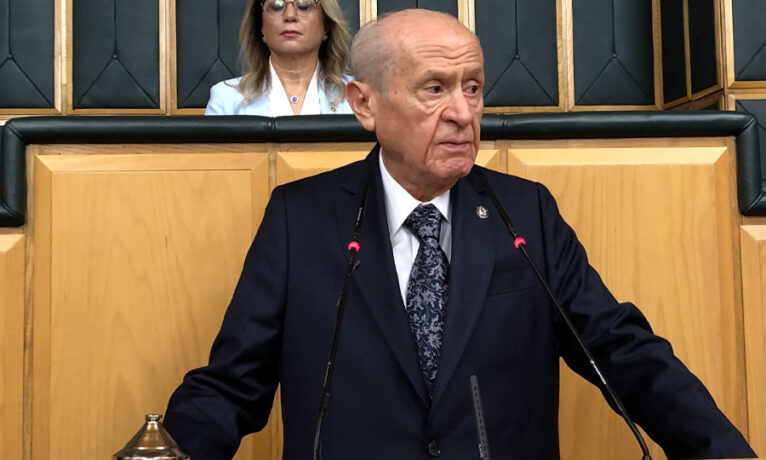 Bahçeli’den “Yargılamalar TRT’den canlı yayınlansın” çağrısına yeşil ışık